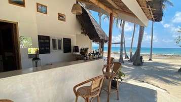 Bar (en el alojamiento)