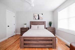 3 間睡房、書桌、熨斗/熨衫板、Wi-Fi