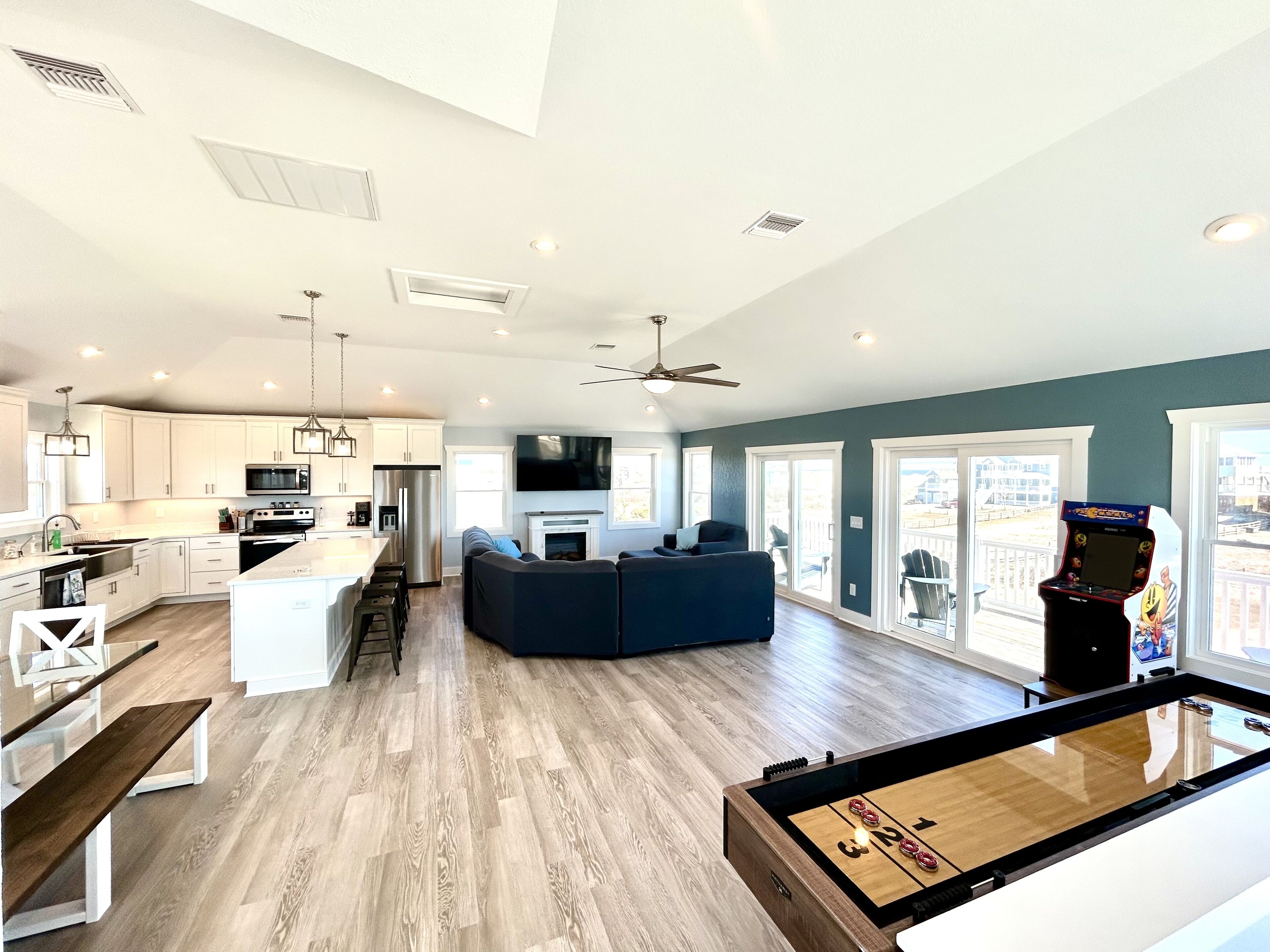 Älytelevisio, takka, videopelejä