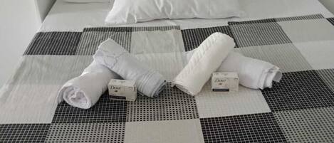 1 chambre, Wi-Fi, draps fournis