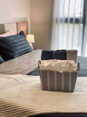 1 soverom, strykejern/-brett, wi-fi og sengetøy