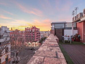Outdoor dining - Spectacular central Penthouse with terrace (Sevilla)