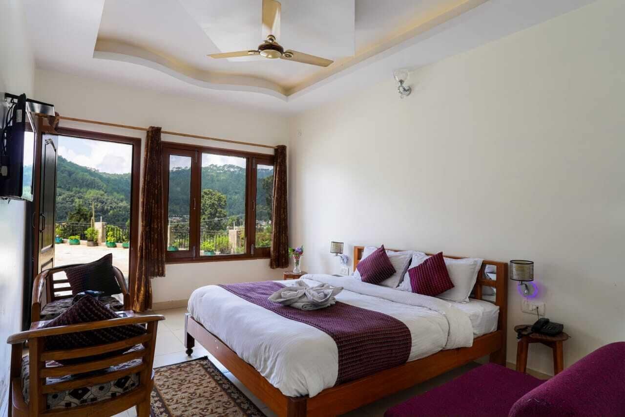 1 habitación, decoración personalizada y muebles diferentes 