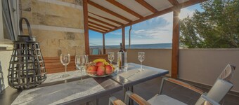 Seaside Serenity Suite Right