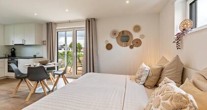 Familien-Apartment Fewo Parkside S4 | 8Min Legoland | Balkon & Parkplatz