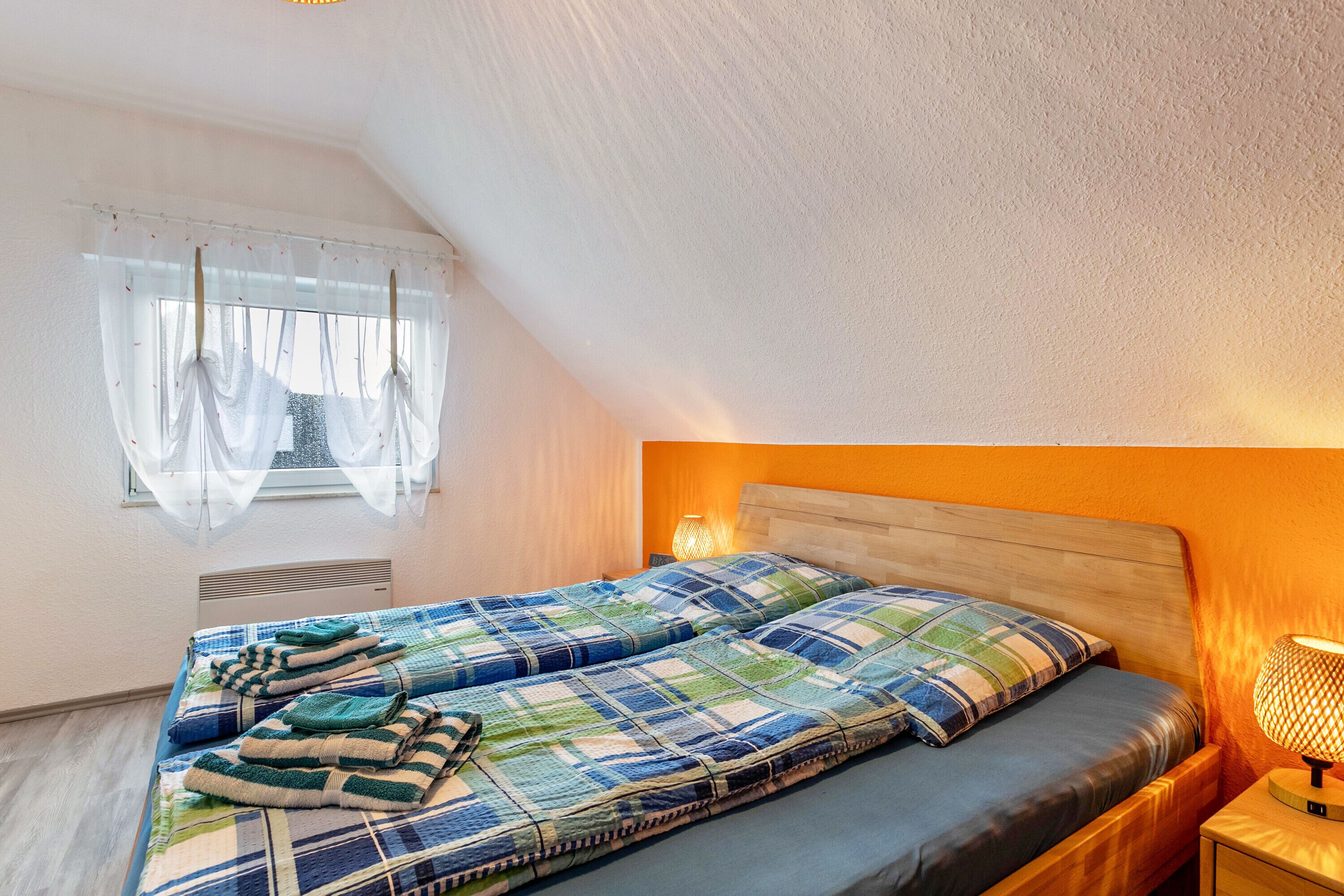 2 chambres, fer et planche à repasser, Wi-Fi gratuit, draps fournis