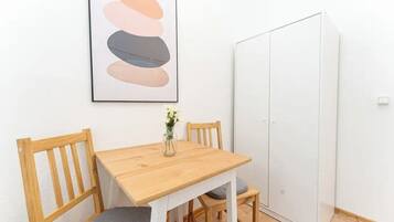 Zimmer | 1 Schlafzimmer, kostenloses WLAN