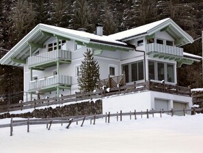 Exterior - Large apartment near the ski bus (Hopfgarten im Brixental)