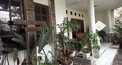 OYO Life 91339 Pondok Kost Aulia Syariah