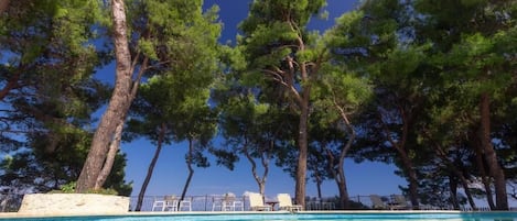 Seasonal outdoor pool