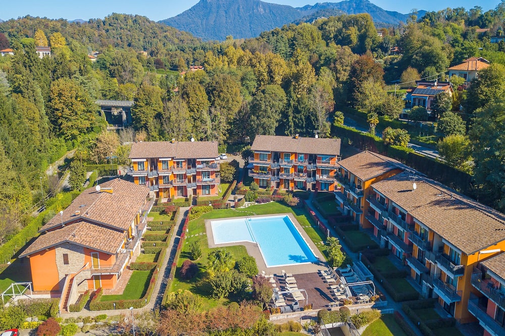 Lenni Apart. Swimming Pool and Lake - Bodio Lomnago