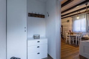 Familie huis, meerdere slaapkamers (Alpine House Naturalina) | Interieur