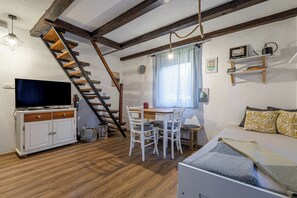 Family House, Multiple Bedrooms (Alpine House Naturalina) | Interior - Alpine House Naturalina (Tolmin)