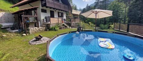 Seasonal outdoor pool