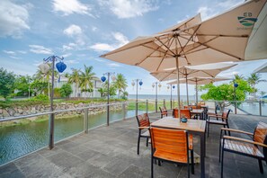 Restaurant - Ocean villas 2 bedroom in Danang (Da Nang)