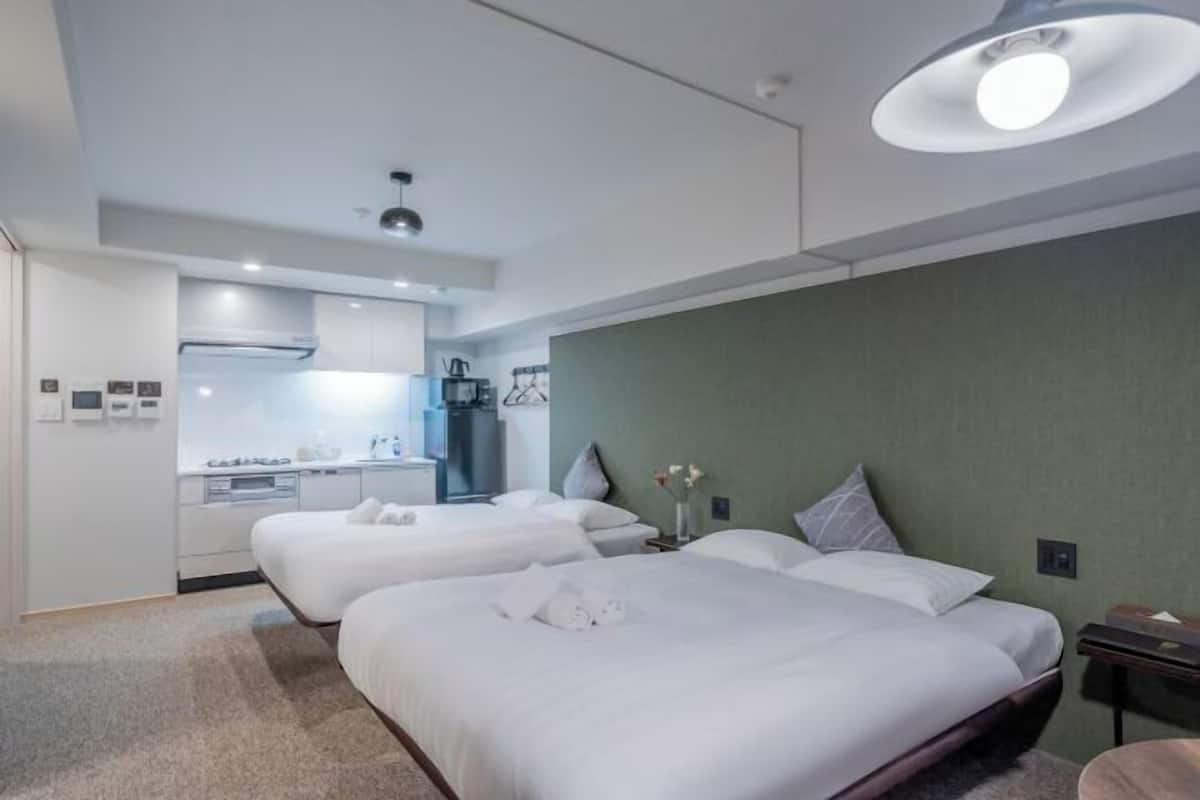 Edredón, wifi gratis y ropa de cama