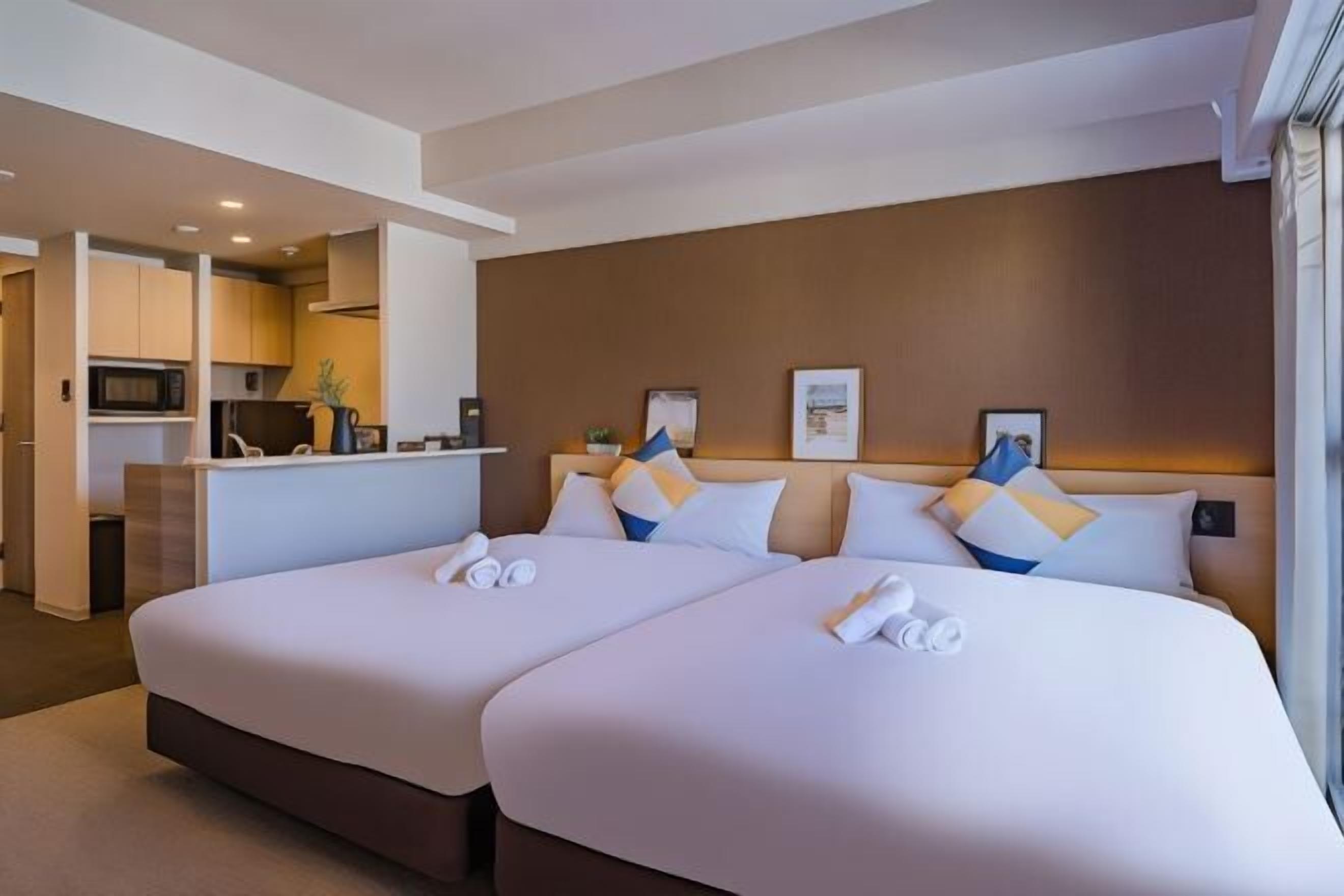 Gebar bulu kapas, Wi-fi percuma, cadar katil 