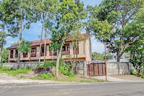 Exterior - OYO Life 93497 Griya Kost Rr (Salatiga)