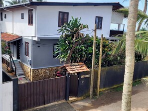 Villa, 2 habitaciones, alberca privada, vista al jardín | Entrada de la propiedad