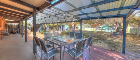 Outdoor dining