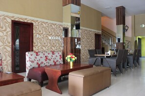 Restaurant - Capital O 615 Residence Puri Hotel Syariah (Medan)