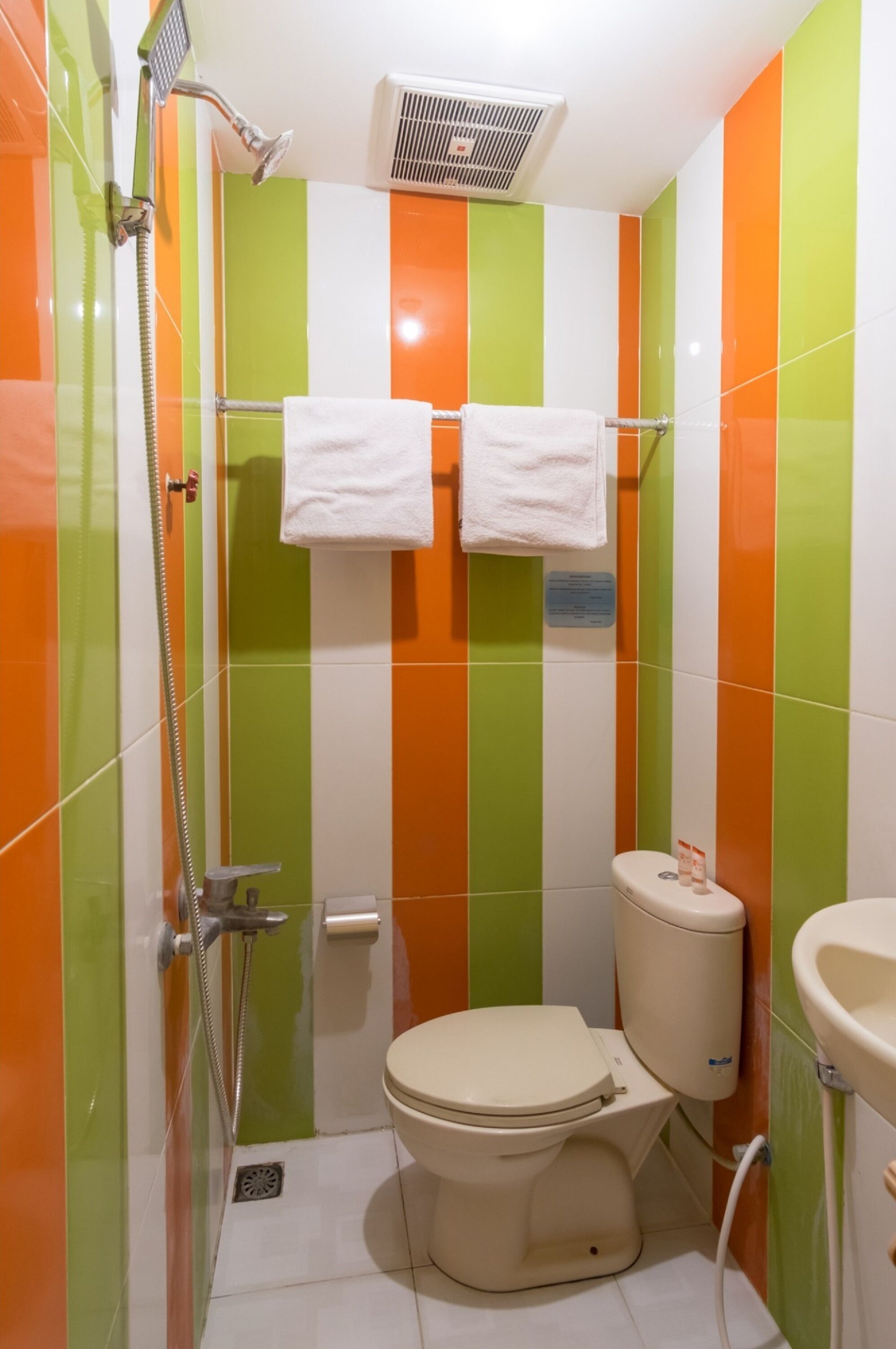 Photo - Capital O 615 Residence Puri Hotel Syariah