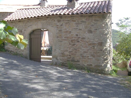 Maison de Campagne Dans un Hameau Idéal Pour Déconnecter