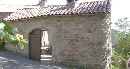 Maison de Campagne Dans un Hameau Idéal Pour Déconnecter