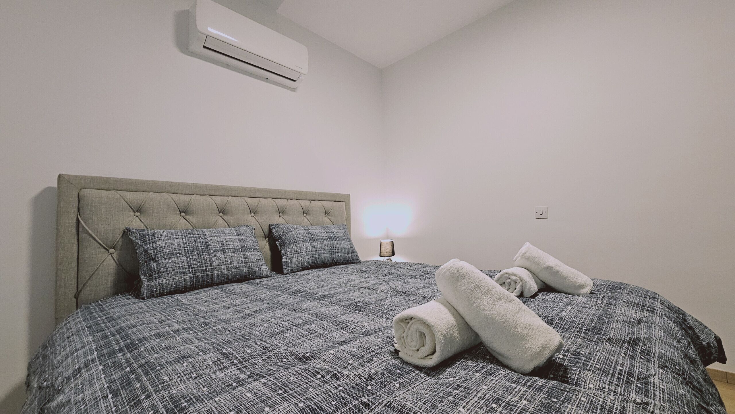 2 sovrum, strykjärn/strykbräda, gratis wi-fi och sängkläder