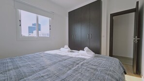 2 bedrooms, iron/ironing board, free WiFi, bed sheets - STAY Cosmo City Suite 501 (Nicosia)