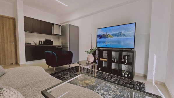 TV