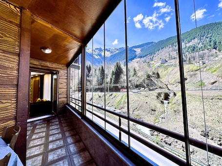 Premium Condo | Terrace/patio