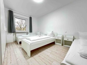 4 Schlafzimmer, kostenloses WLAN, Bettwäsche