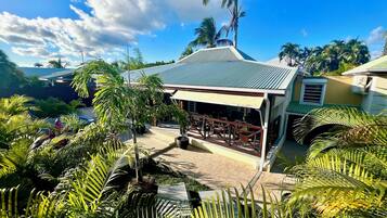 Vila Keluarga | 5 kamar tidur dan seprai linen