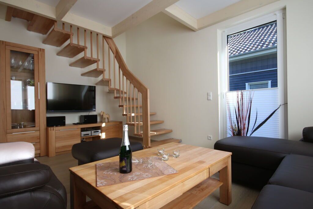 Smart-TV, Kamin, DVD-Player, Stereoanlage