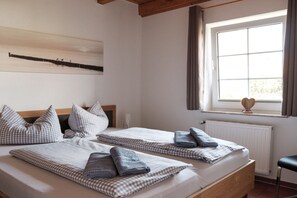 3 bedrooms, iron/ironing board - Holiday home Nispel Comfortable Vacation Home (Neßmersiel)