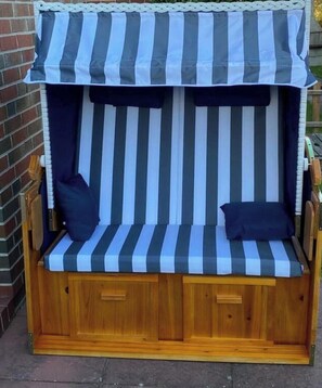 Property grounds - Holiday home Strand-Huus (Norden)