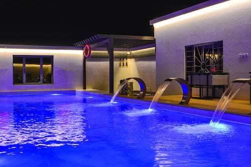 Piscine extérieure