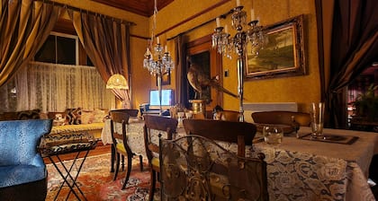 Pheasant Lodge