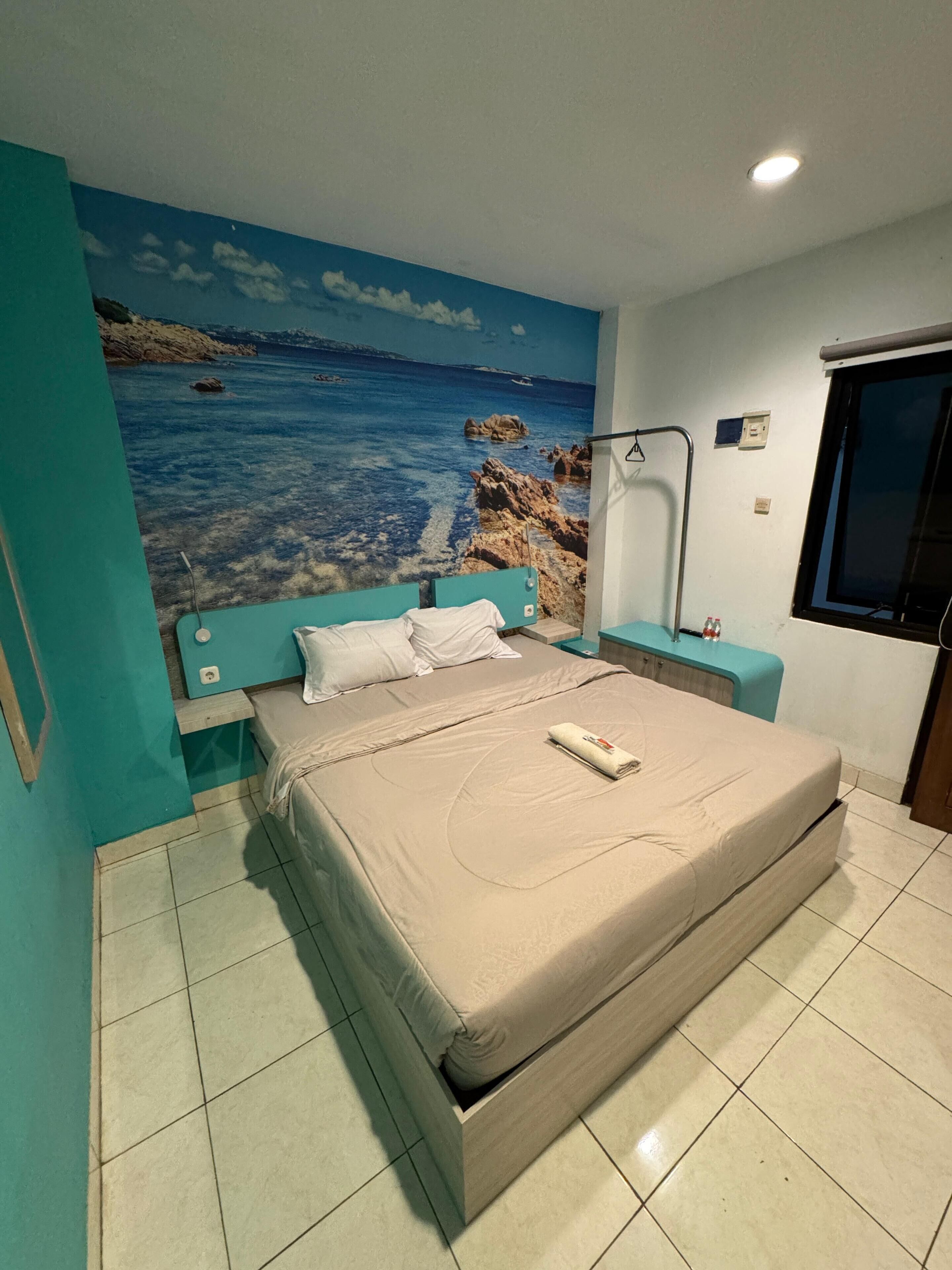 Escritorio, wifi gratis y ropa de cama . COZY CENTRE RESIDENCE SEMARANG