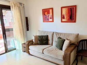 TV - CM 2 bd near the sea (El Médano)