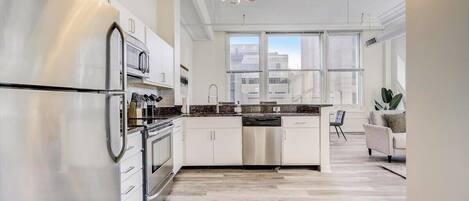 Fridge, microwave, oven, stovetop