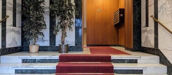 Home convenient for the center,green oasis, view Alps, free parking