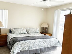 2 slaapkamers, een bureau, gratis wifi, beddengoed