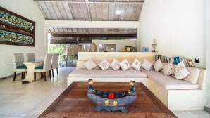 Villa, 2 chambres, fumeur, piscine privée | Aire de séjour