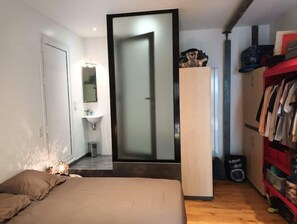 3 quartos, Wi-Fi de cortesia, roupa de cama