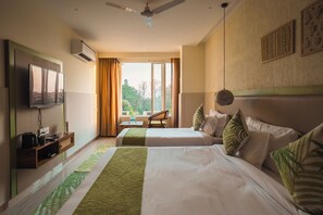 Premium bedding, memory-foam beds, desk, laptop workspace - The Manor House Boutique Stays (Dehradun)