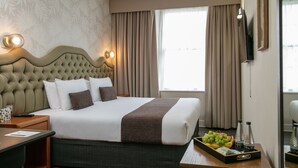 Room, 1 King Bed | In-room safe, desk, soundproofing, WiFi (free) - Hotel Balmoral (Newcastle-upon-Tyne)