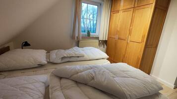 2 bedrooms, free WiFi