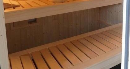 6 person vacation home with two showers and toilets, sauna, whirlpool and wood-burning stove in Otterndorf